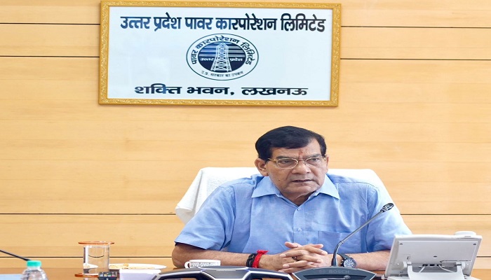 उपभोक्ताओं की शिकायतों के निराकरण में हीलाहवाली बर्दाश्त नहीं: एके शर्मा
