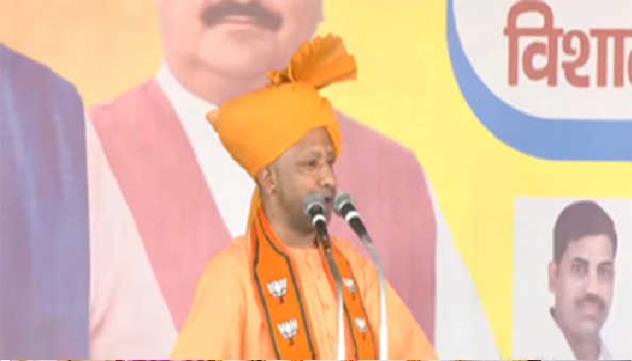 देश में अगर समस्याओं का दूसरा नाम कांग्रेस है: योगी