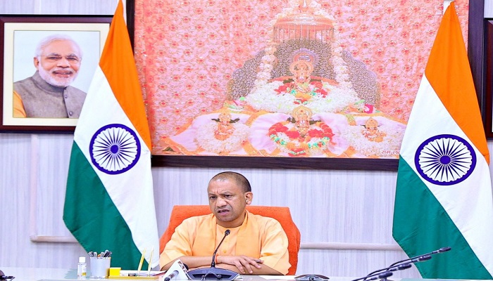 सीएम योगी ने की मकर संक्रांति मेले की तैयारियों की समीक्षा, कहा- महिला पुलिस व सीसीटीवी की पर्याप्त व्यवस्था की जाए