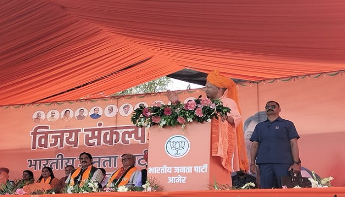 भारत की वैक्सीन 142 करोड़ लोगों को सुरक्षा दे रही है, कोरोना का बाप भी कुछ नहीं बिगाड़ सकता