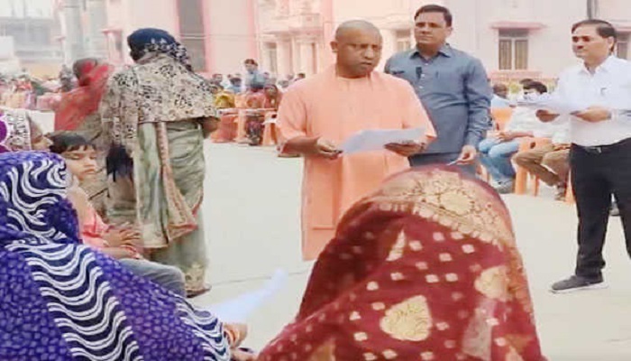पैसों के अभाव में रुकेगा किसी का इलाज: सीएम योगी