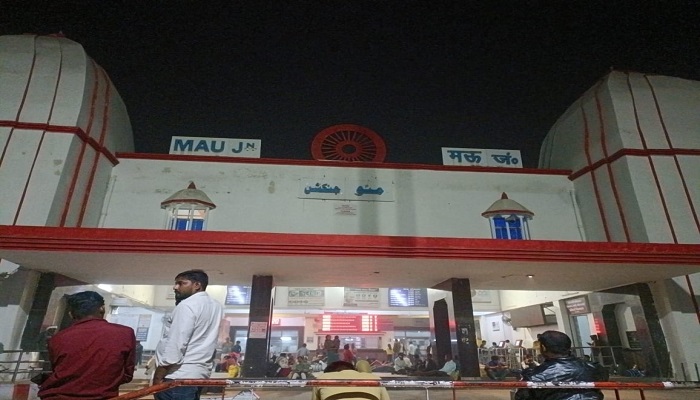 मऊवासियों के लिए नई रेलगाड़ी बनेगी सुगम यातायात और व्यापार में सहायक