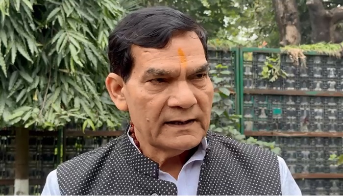 मऊ की विकास एक्प्रेस में जुड़ा एके शर्मा का एक और प्रयास