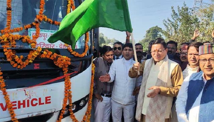 सीएम धामी ने चंपावत को दी सौगात, वोल्वो बस को हरी झंडी दिखाकर किया रवाना