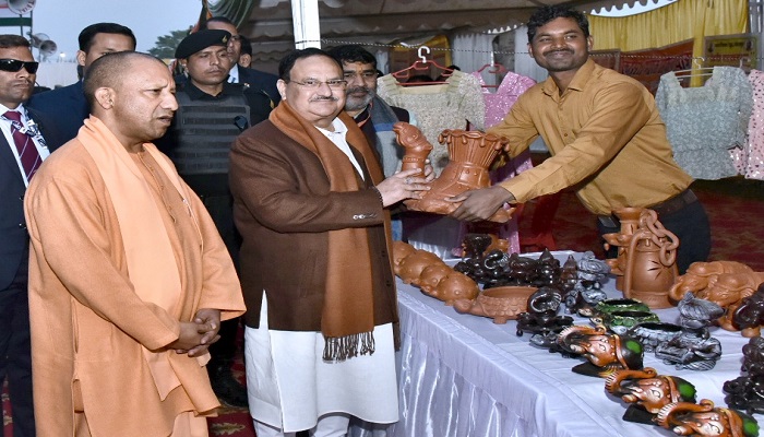 योजनाओं के लाभ से लोगों का वंचित होना लोकतंत्र पर था गंभीर प्रश्न: सीएम योगी