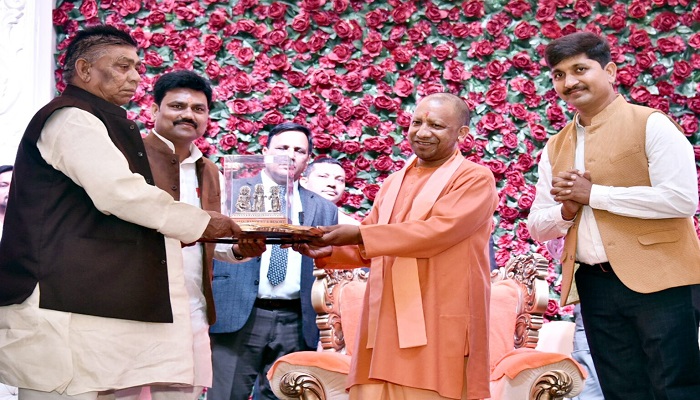 यूपी को मिले निवेश प्रस्ताव अर्थव्यवस्था को नंबर एक बनाने के प्रयासों का परिणाम : मुख्यमंत्री
