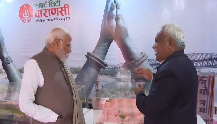 पीएम मोदी ने नमो घाट परियोजना के मॉडल का किया अवलोकन