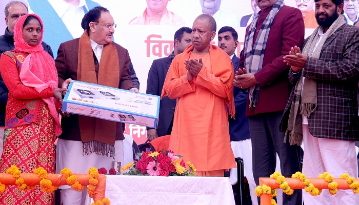 ईमानदारी पूर्वक अपने कर्तव्यों के निर्वहन से ही भारत विकसित होगा: सीएम योगी