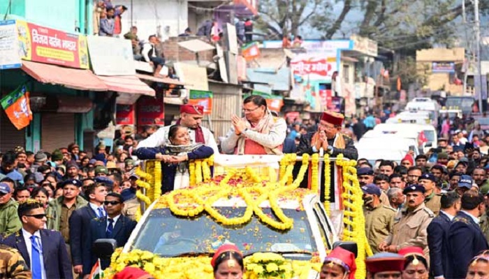 अगस्त्यमुनि में आयोजित भव्य रोड शो सीएम धामी ने किया प्रतिभाग