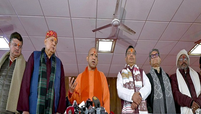 मुख्यमंत्री ने लोगों से की अपील- पैदल कतई न आएं, सभी का दायित्व-अव्यवस्था की स्थिति न बने