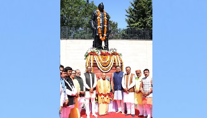 सीएम योगी ने प्रदेश के प्रथम मुख्यमंत्री गोविंद बल्लभ को किया नमन, दी श्रद्धांजलि