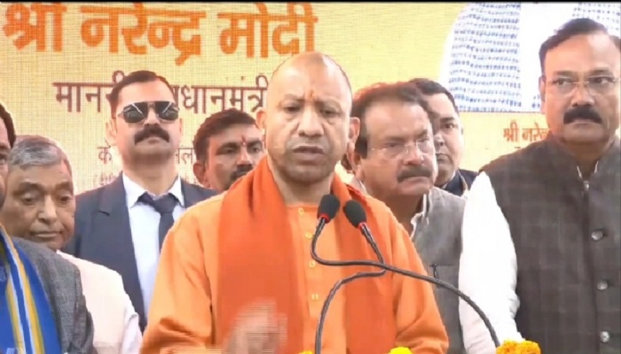 यह अलंकरण आडवाणी के ”राष्ट्र प्रथम” की भावना का सम्मान है : सीएम योगी