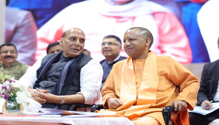 लखनऊ के विकास का श्रेय योगी आदित्यनाथ कोः राजनाथ