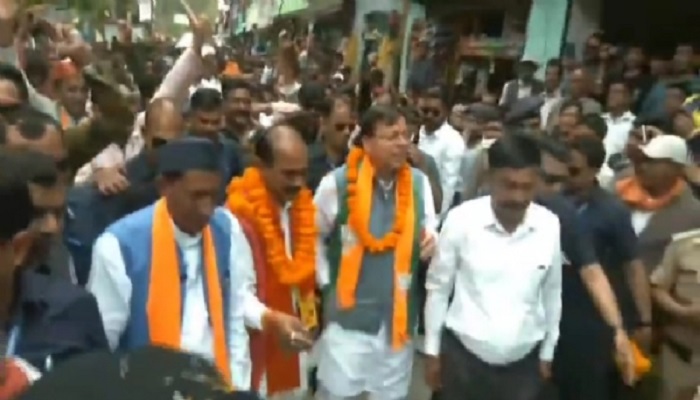 सीएम धामी ने निकाली पदयात्रा, मिला अभूतपूर्व समर्थन