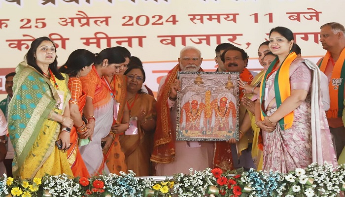 कांग्रेस की लूट, जिंदगी के साथ भी, जिंदगी के बाद भी : नरेन्द्र मोदी