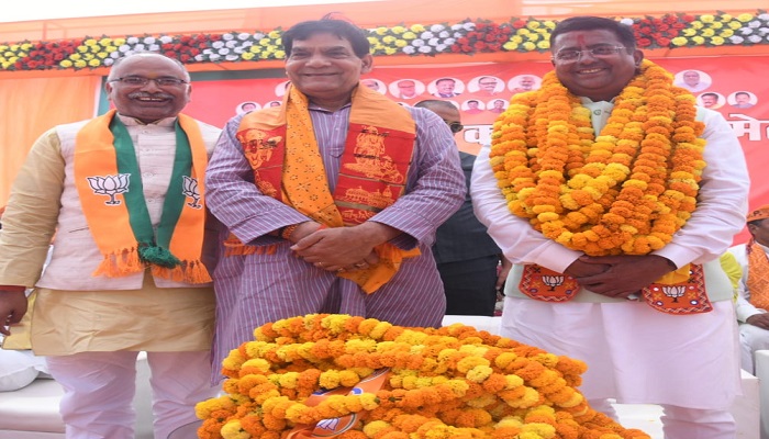 भाजपा की सरकार में बढ़ा शिक्षा का स्तर : ए.के. शर्मा