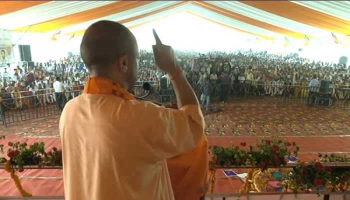 समाजवादी पार्टी की रैलियों में रोज दिख रही भगदड़,मारपीट और अराजकताः योगी