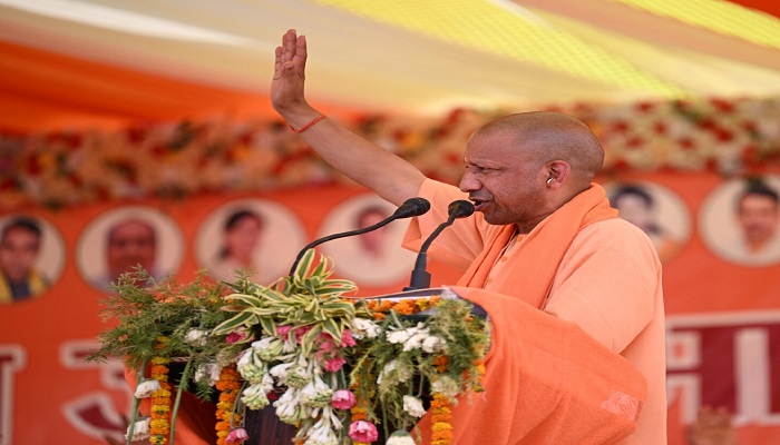 झूठ बोलता है गाजीपुर का एक माफिया, खुद को ब्रिगेडियर उस्मान के परिवार का बताता है : योगी