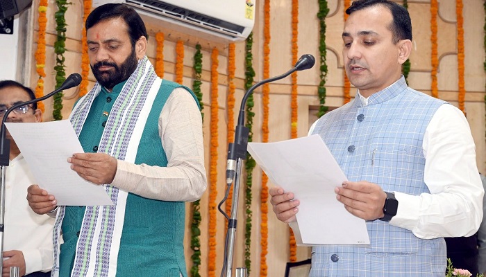 HSSC के नव नियुक्त चेयरमैन हिम्मत सिंह को सीएम सैनी ने दिलवाई गोपनीयता की शपथ