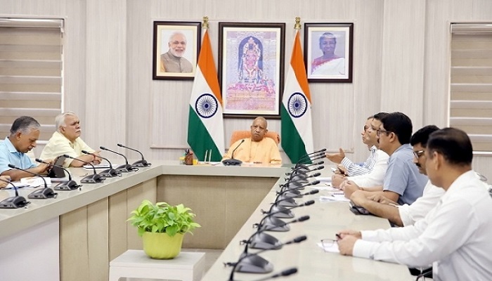 हर परिवार के पास हो फैमिली आईडी, परिवार की हर जरूरत पूरा करने का बनेगी माध्यम: योगी