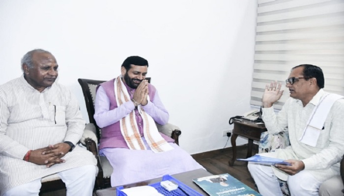 किसानों के प्रतिनिधि मंडल ने मुख्यमंत्री से की भेंट, इस समस्याओं पर की चर्चा