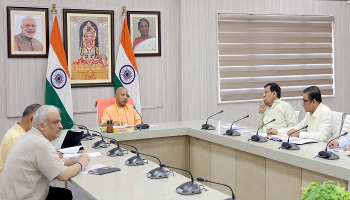 यूपी में मलिन बस्तियों का होगा कायाकल्प, बनेंगे बहुमंजिला भवन