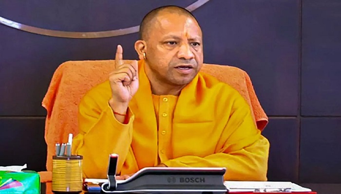 ड्रोन व हेलीकाप्टर से होगी कांवड़ यात्रा की निगरानी व पुष्प वर्षा : योगी आदित्यनाथ