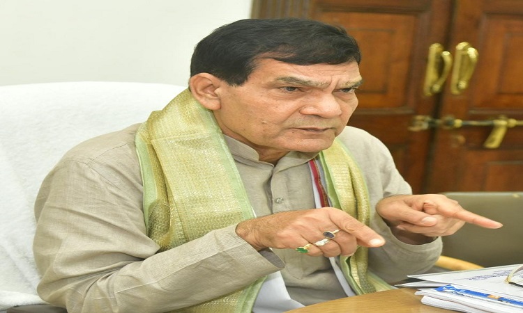 नेशनल इंडस्ट्रियल कॉरिडोर डेवलपमेंट प्रोग्राम के तहत बनेंगे औद्योगिक शहर: एके शर्मा