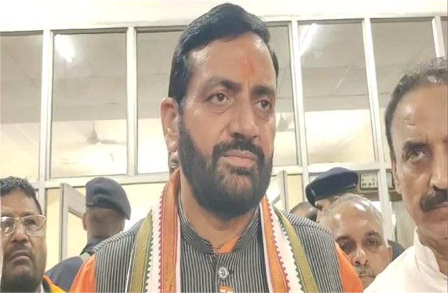 विनेश फोगाट को राज्यसभा भेजने के बयान पर CM सैनी का पलटवार, कहा- ऐसी राजनीति नहीं होनी चाहिए