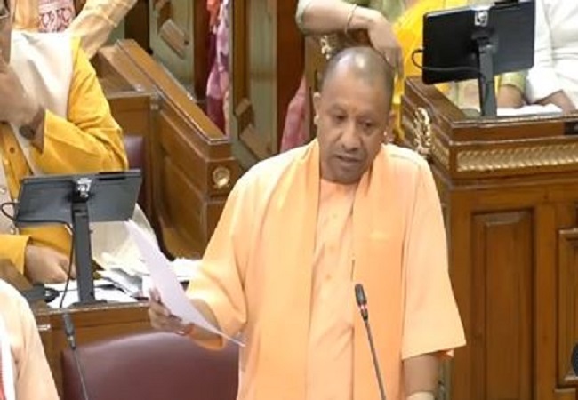 ‘चिंता मत करो, इनके लिए तैयारी की जा रही है…’, लखनऊ में युवती से बदसलूकी के मामले में बोले CM योगी
