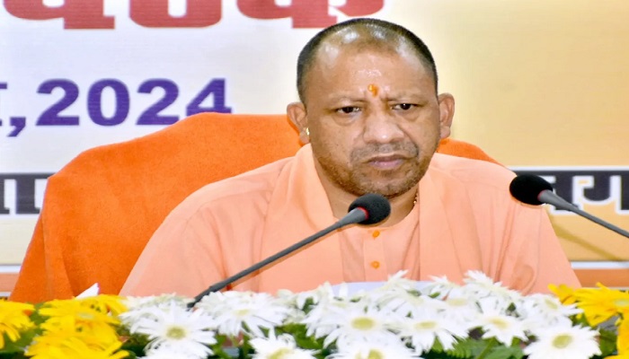 जनपद के टॉप 10 अपराधियों की सूची थाने में लगाएं,भू-माफिया के खिलाफ करें कड़ी कार्रवाई: सीएम योगी