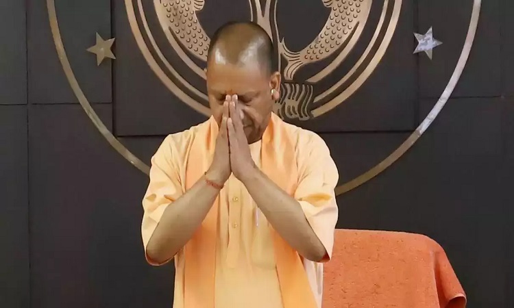 देश के सबसे लोकप्रिय मुख्यमंत्री बने योगी आदित्यनाथ