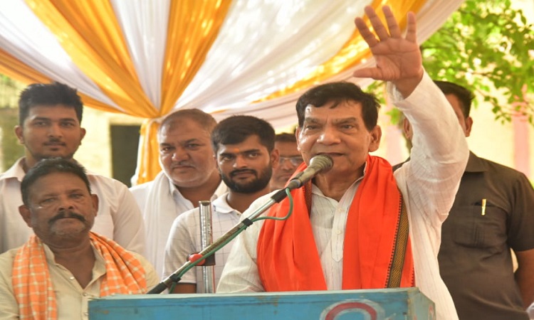 हमारा देश विकसित राष्ट्र बने, इसके लिए सभी मिलकर बीजेपी को मजबूत करें: एके शर्मा