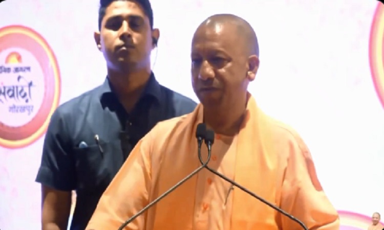 पूरे देश को जोड़ने का सशक्त माध्यम है हिन्दी : योगी आदित्यनाथ