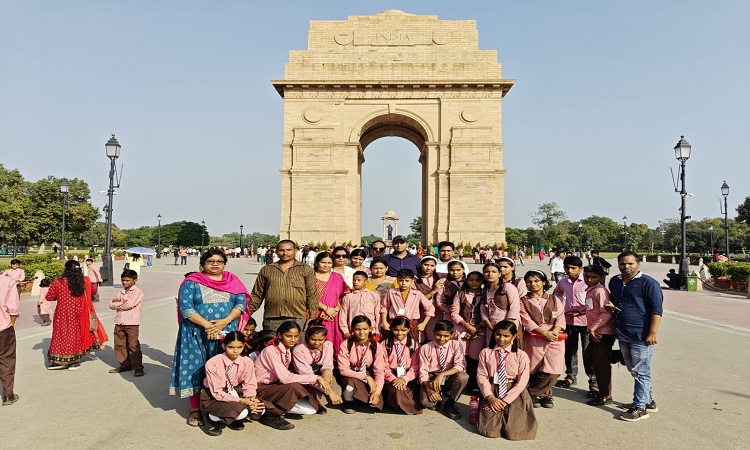 परिषदीय बच्चों में भारतीय इतिहास, संस्कृति और धरोहरों के प्रति गर्व का बीजारोपण कर रही योगी सरकार