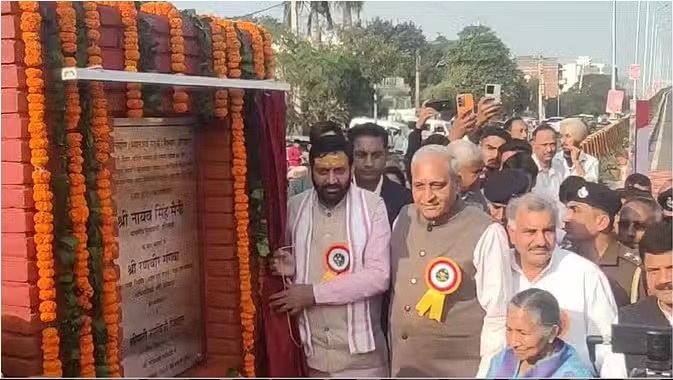 कांग्रेस​ गिरगिट के समान, लोकसभा चुनाव में झूठ फैलाया : नायब सैनी