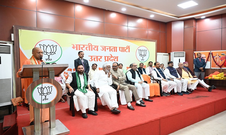 उपचुनाव की जीत से विपक्ष भयभीत, 2027 में इससे भी बड़ी होगी भाजपा की विजय : योगी आदित्यनाथ