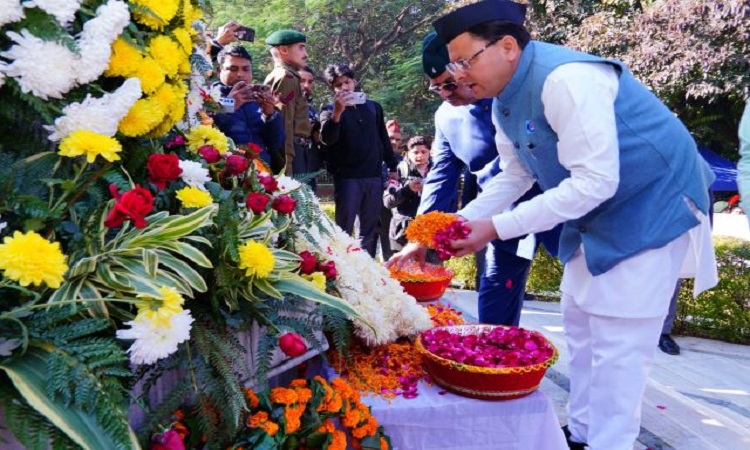 “धूल से फूल“ बनाना और “धूल में मिलाना“ भी जानते हैं: सीएम धामी