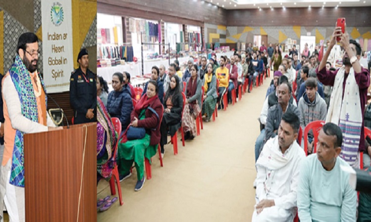भारत को विकसित राष्ट्र बनाने के विजन में हस्तशिल्पियों की होगी महत्वपूर्ण भूमिका: नायब सैनी