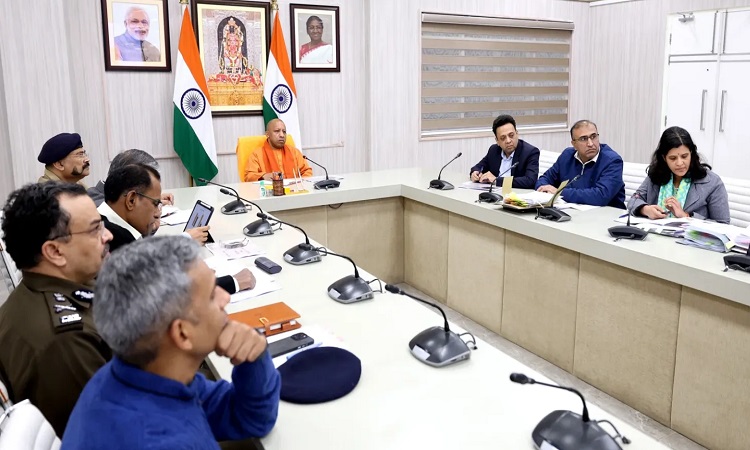 राजस्व वृद्धि पर दें ध्यान, नदी के कैचमेंट एरिया में अवैध खनन बर्दाश्त नहींः मुख्यमंत्री