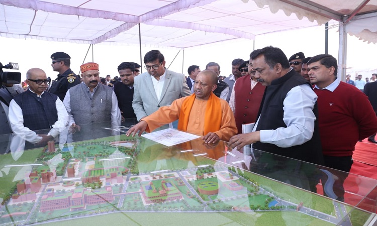 पायलट प्रोजेक्ट के रूप में विकसित हो वेटरिनरी कॉलेज, इंटरनेशनल स्टेडियम और कान्हा गोशाला : मुख्यमंत्री