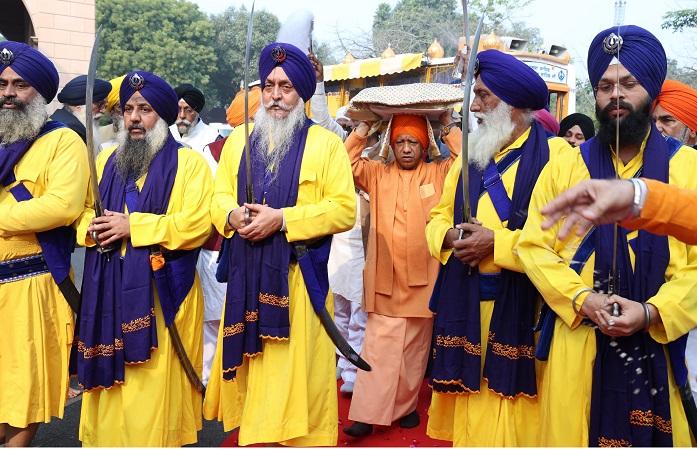 सिख गुरुओं की प्रेरणा से बढ़ेंगे तो काबुल-बांग्लादेश होने से बच पाएंगेः सीएम योगी