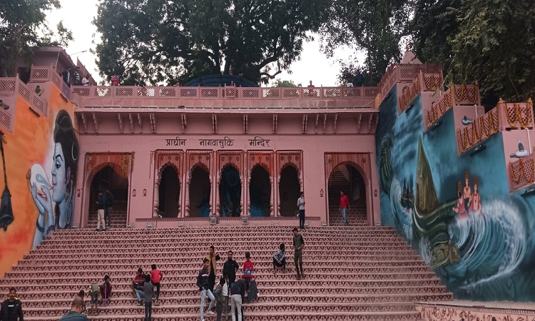 समुद्र मंथन की पौराणिक कथा से सम्बद्ध है प्रयागराज का यह प्रसिद्ध मंदिर