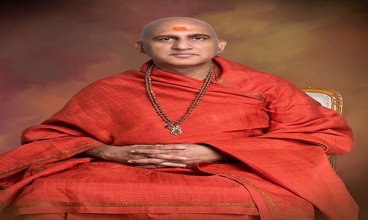‘सनातन का सूर्य’ हैं योगी आदित्यनाथ, सकुशल निभा रहे हैं संरक्षक की भूमिकाः स्वामी अवधेशानंद गिरी
