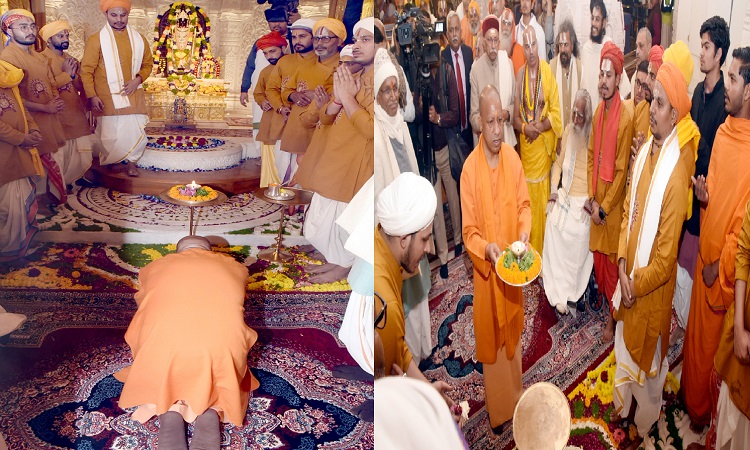 प्रतिष्ठा द्वादशी पर सीएम योगी ने रामलला के श्रीचरणों में झुकाया शीश