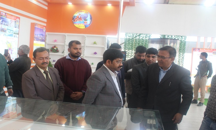 महाकुम्भ में इंटरनेशनल फिल्म सिटी भी देख पाएंगे पर्यटक