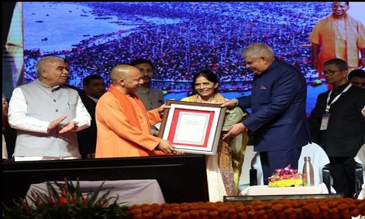 स्थापना दिवस पर सोशल मीडिया पर छाया यूपी