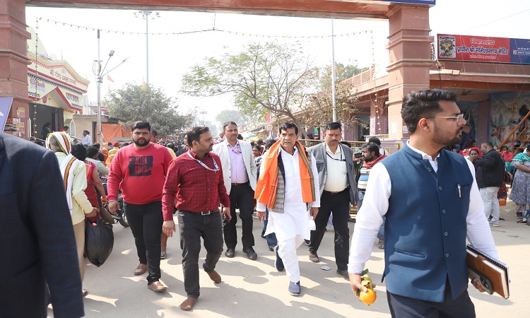 महाकुंभ के व्यवस्थापन में नगर विकास विभाग का भगीरथ प्रयास, नगर विकास मंत्री लगातार कुम्भ मेले में कर रहे प्रवास