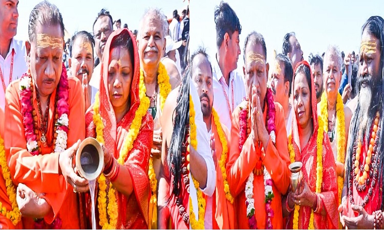 छत्तीसगढ़ के राज्यपाल और सीएम ने अपनी कैबिनेट संग त्रिवेणी संगम में किया पावन स्नान
