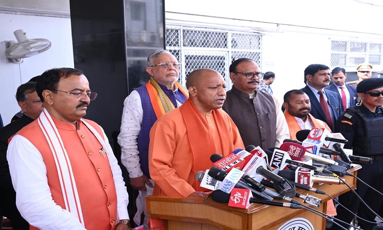 सीएम ने जताई उम्मीद, हार की हताशा से परेशान विपक्ष सदन पर नहीं उतारेगा खुन्नस